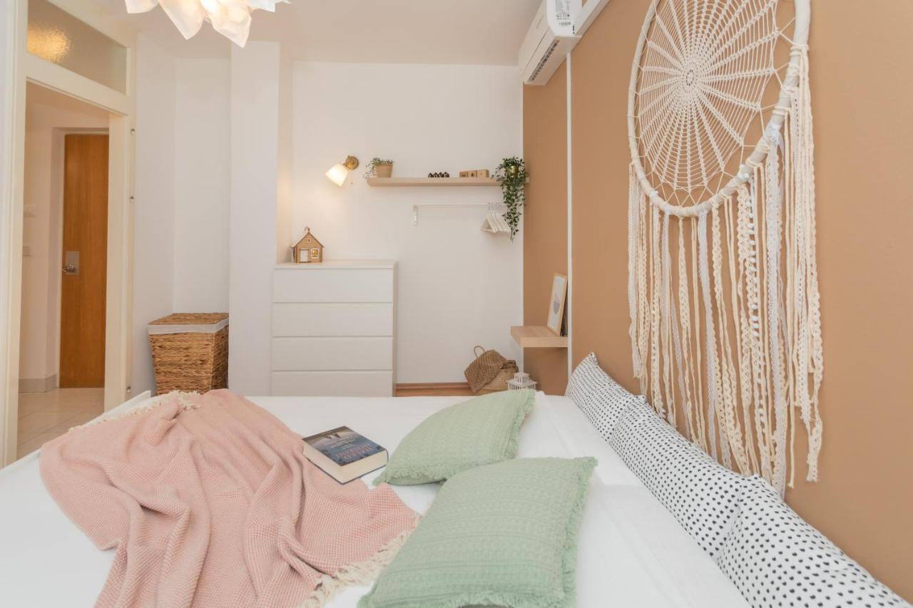 Moon And Dream Apartment Бродарика Екстериор снимка
